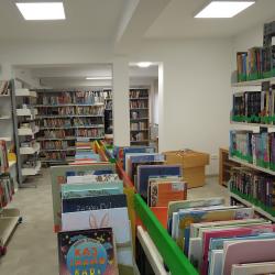 Odprta je Krajevna knjižnica Deskle - dopolnitev