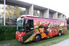 Potujoča knjižnica vabi k sodelovanju